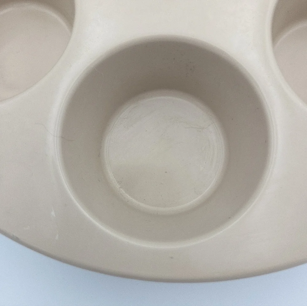 Anchor Hocking Microware Muffin Cupcake Pan PM 447 TI 486 4 Beige Tan 10